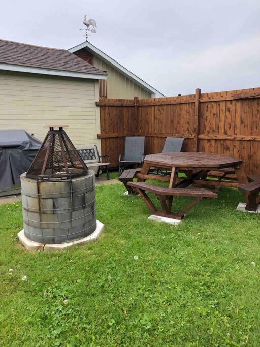Aux Quatre Vents 4,5 Grand Logement Prive Lac-Mégantic Εξωτερικό φωτογραφία
